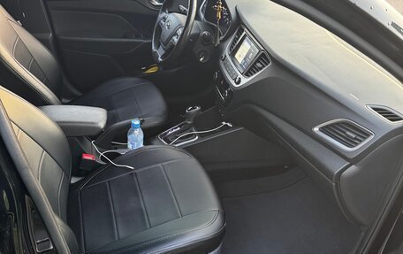 Hyundai Solaris II рестайлинг, 2017 год, 1 599 999 рублей, 10 фотография
