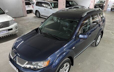 Mitsubishi Outlander III рестайлинг 3, 2008 год, 1 050 000 рублей, 10 фотография