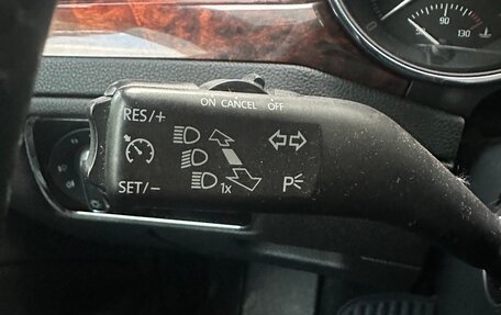 Skoda Superb III рестайлинг, 2013 год, 999 999 рублей, 12 фотография