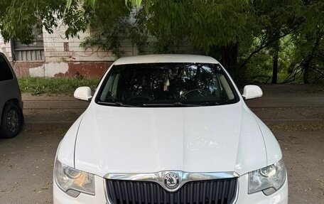 Skoda Superb III рестайлинг, 2013 год, 999 999 рублей, 6 фотография