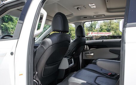 KIA Carnival, 2021 год, 4 049 000 рублей, 15 фотография