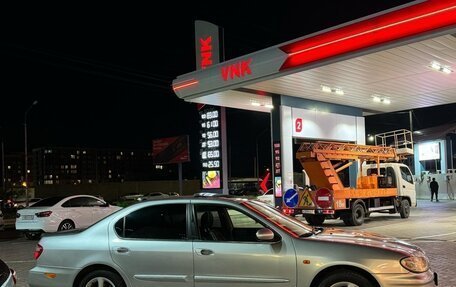 Nissan Maxima VIII, 2000 год, 500 000 рублей, 4 фотография