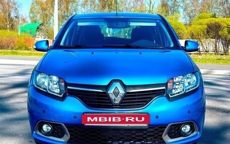 Renault Sandero II рестайлинг, 2016 год, 649 000 рублей, 2 фотография