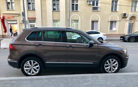 Volkswagen Tiguan II, 2017 год, 2 750 000 рублей, 6 фотография