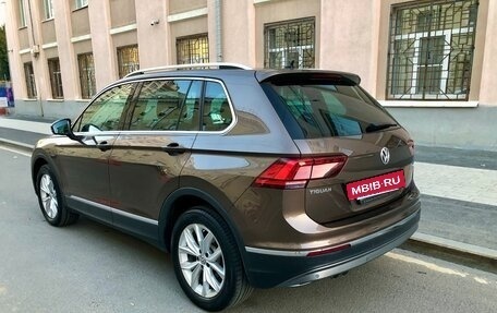 Volkswagen Tiguan II, 2017 год, 2 750 000 рублей, 3 фотография