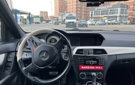 Mercedes-Benz C-Класс, 2011 год, 1 650 000 рублей, 6 фотография