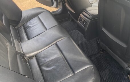 BMW 3 серия, 2011 год, 750 000 рублей, 15 фотография