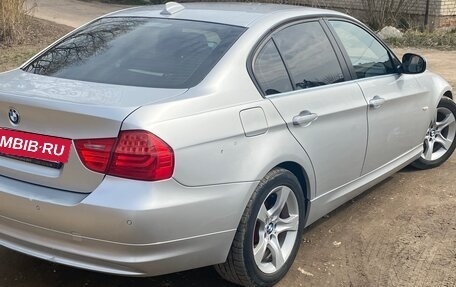 BMW 3 серия, 2011 год, 750 000 рублей, 7 фотография