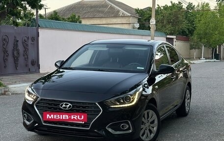 Hyundai Solaris II рестайлинг, 2017 год, 1 050 000 рублей, 2 фотография