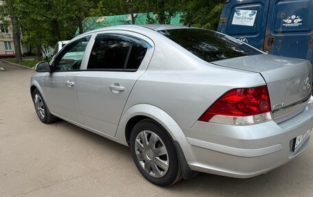 Opel Astra H, 2010 год, 650 000 рублей, 3 фотография