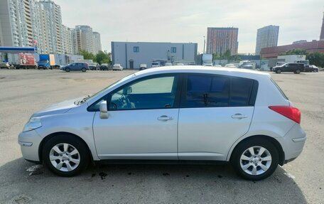 Nissan Tiida, 2010 год, 750 000 рублей, 2 фотография