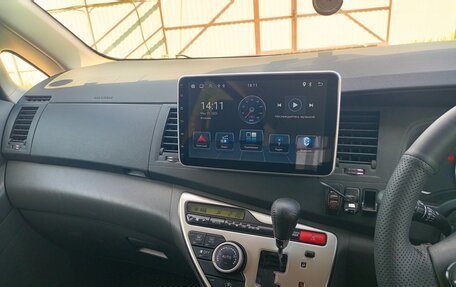 Toyota ISis I, 2009 год, 1 350 000 рублей, 11 фотография