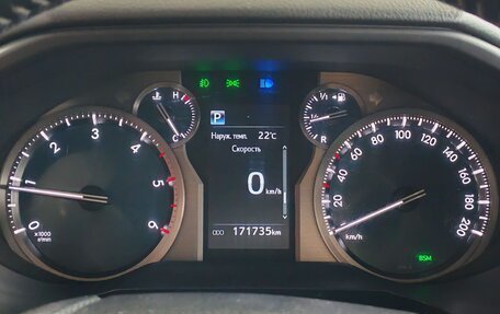 Toyota Land Cruiser Prado 150 рестайлинг 2, 2018 год, 4 590 000 рублей, 13 фотография