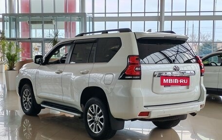 Toyota Land Cruiser Prado 150 рестайлинг 2, 2018 год, 4 590 000 рублей, 7 фотография