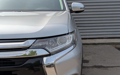 Mitsubishi Outlander III рестайлинг 3, 2017 год, 1 895 000 рублей, 17 фотография