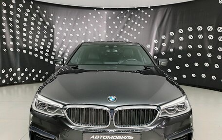 BMW 5 серия, 2018 год, 3 650 000 рублей, 2 фотография