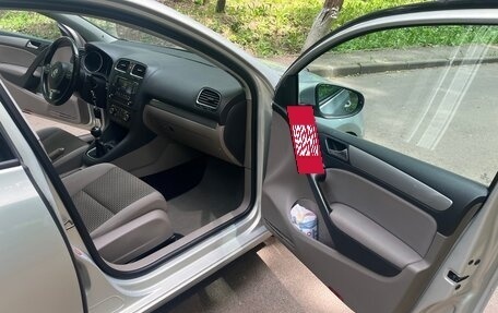 Volkswagen Golf VI, 2011 год, 990 000 рублей, 10 фотография