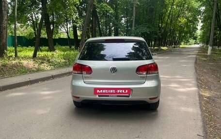 Volkswagen Golf VI, 2011 год, 990 000 рублей, 6 фотография