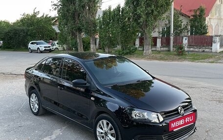 Volkswagen Polo VI (EU Market), 2013 год, 780 000 рублей, 2 фотография