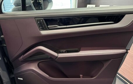 Porsche Cayenne III, 2025 год, 18 490 000 рублей, 32 фотография
