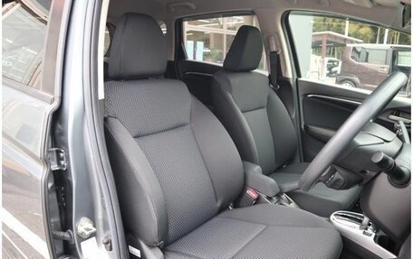 Honda Fit III, 2020 год, 1 200 000 рублей, 10 фотография