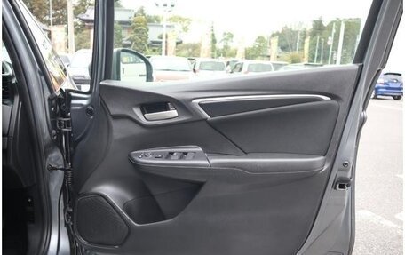 Honda Fit III, 2020 год, 1 200 000 рублей, 16 фотография