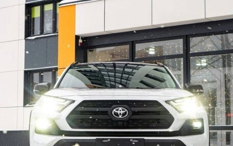 Toyota RAV4, 2025 год, 3 740 000 рублей, 7 фотография