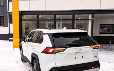 Toyota RAV4, 2025 год, 3 740 000 рублей, 8 фотография