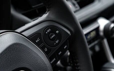 Toyota RAV4, 2025 год, 3 740 000 рублей, 17 фотография