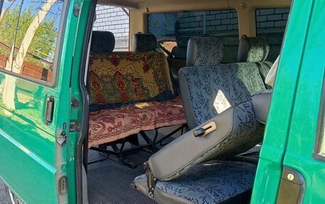 Volkswagen Transporter T4, 2001 год, 1 100 000 рублей, 3 фотография