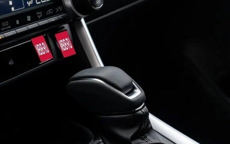 Toyota RAV4, 2025 год, 3 740 000 рублей, 19 фотография