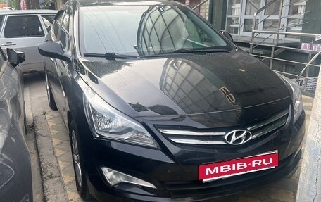 Hyundai Solaris II рестайлинг, 2014 год, 1 200 000 рублей, 2 фотография