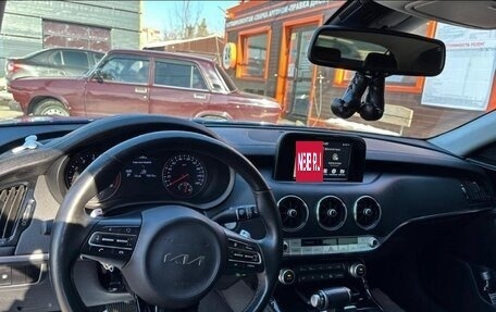 KIA Stinger I, 2018 год, 2 350 000 рублей, 5 фотография