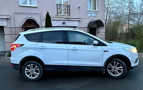 Ford Kuga III, 2019 год, 1 550 000 рублей, 3 фотография