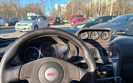 Subaru Impreza WRX STi II рестайлинг -2, 2004 год, 1 300 000 рублей, 10 фотография