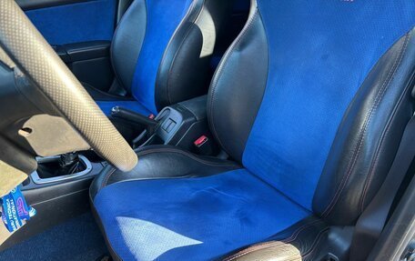 Subaru Impreza WRX STi II рестайлинг -2, 2004 год, 1 300 000 рублей, 13 фотография