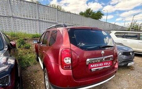 Renault Duster I рестайлинг, 2014 год, 695 000 рублей, 3 фотография