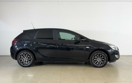 Opel Astra J, 2011 год, 640 000 рублей, 5 фотография