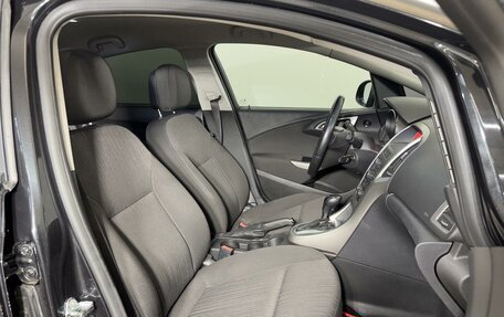 Opel Astra J, 2011 год, 640 000 рублей, 8 фотография