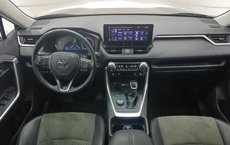 Toyota RAV4, 2023 год, 3 549 000 рублей, 10 фотография