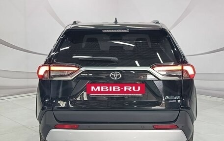 Toyota RAV4, 2023 год, 3 549 000 рублей, 6 фотография