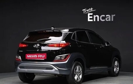 Hyundai Kona I, 2022 год, 1 733 000 рублей, 2 фотография