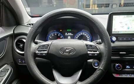 Hyundai Kona I, 2022 год, 1 733 000 рублей, 12 фотография
