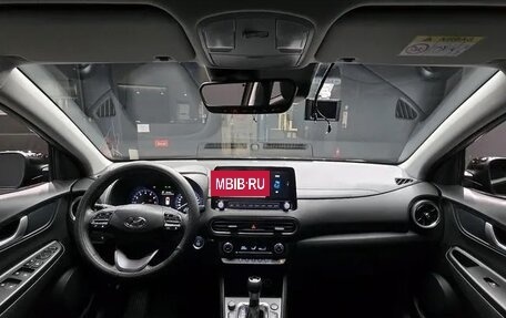 Hyundai Kona I, 2022 год, 1 733 000 рублей, 5 фотография
