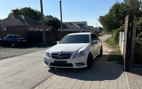 Mercedes-Benz E-Класс, 2011 год, 1 900 000 рублей, 12 фотография