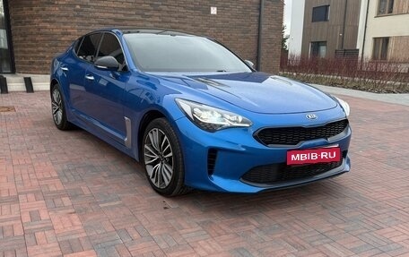 KIA Stinger I, 2018 год, 2 350 000 рублей, 7 фотография