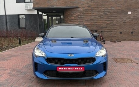 KIA Stinger I, 2018 год, 2 350 000 рублей, 8 фотография