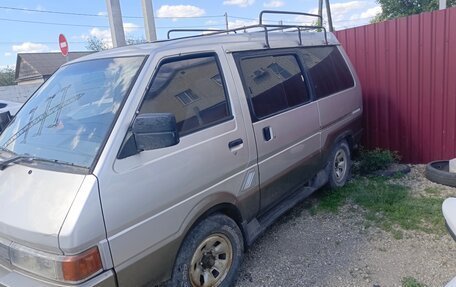 Nissan Largo III (W30), 1990 год, 355 000 рублей, 3 фотография
