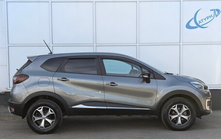 Renault Kaptur I рестайлинг, 2021 год, 1 850 000 рублей, 4 фотография
