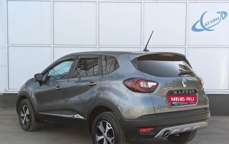Renault Kaptur I рестайлинг, 2021 год, 1 850 000 рублей, 10 фотография